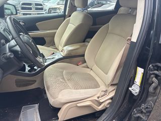 2017 Dodge Journey SE - Interior Front Seat Image
